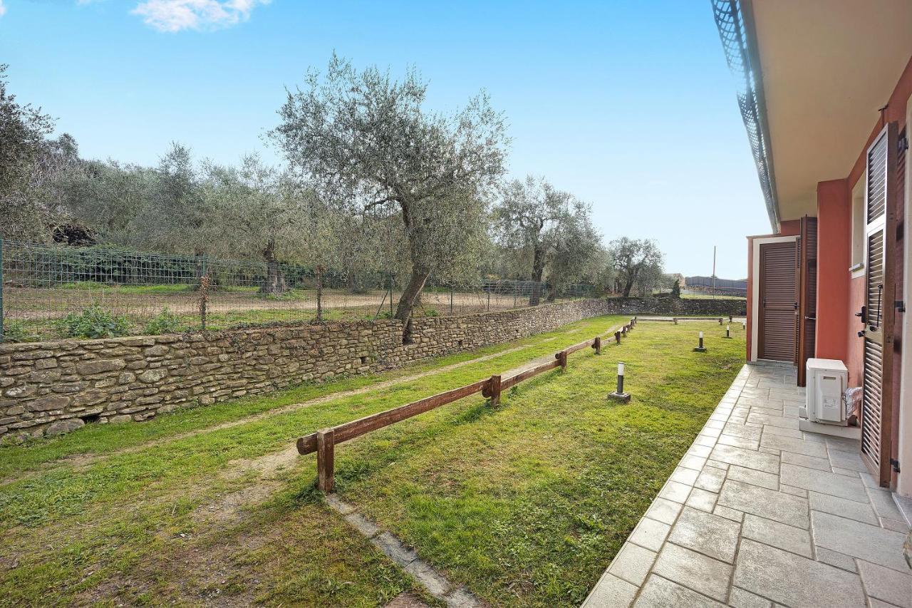 Messalina Agriturismo La Scuderia Molino Nuovo  ภายนอก รูปภาพ